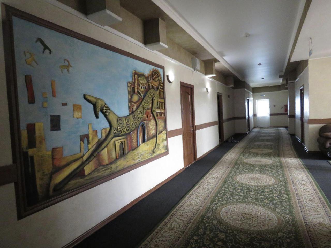 Pride Hotel Taraz Εξωτερικό φωτογραφία