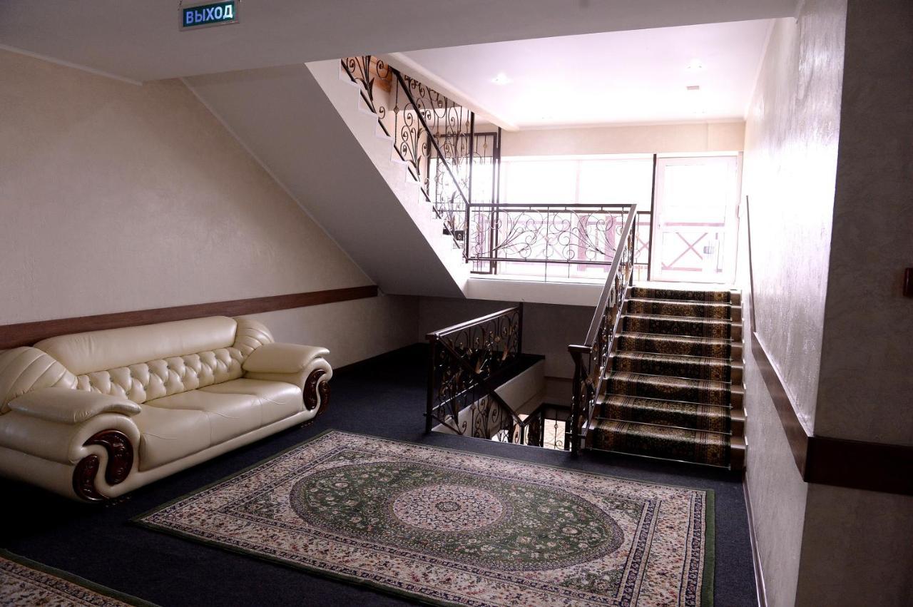 Pride Hotel Taraz Εξωτερικό φωτογραφία